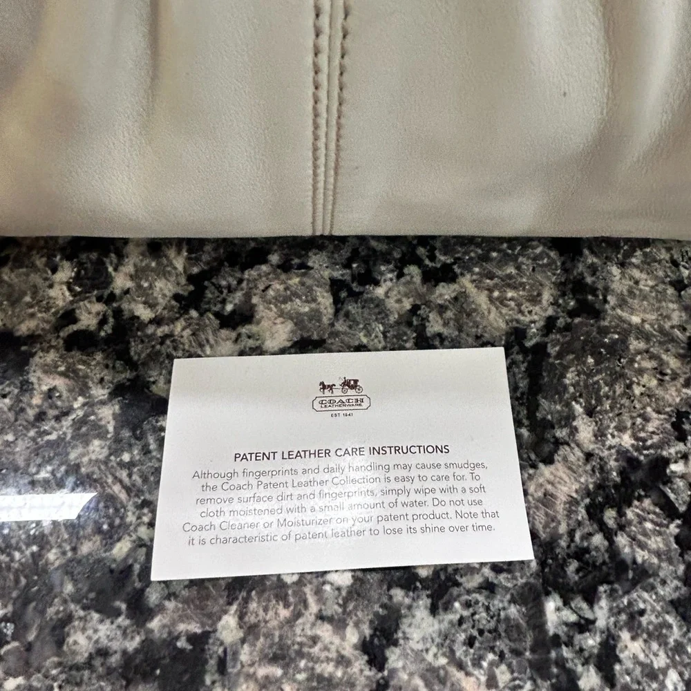 Original COACH Ivory & Gray Classic Shoulder Bag – F13759 - Picture 11 of 16